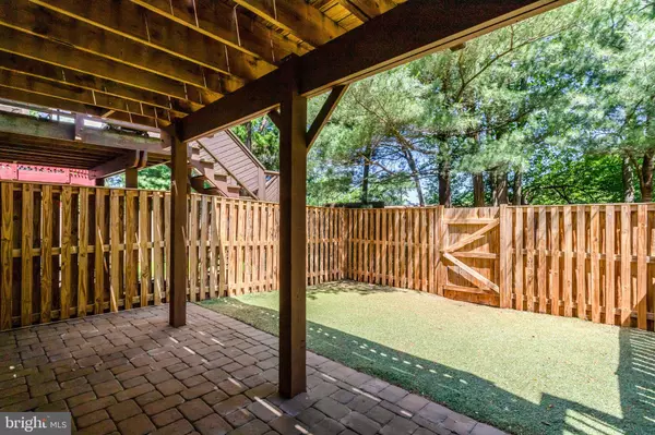 Falls Church, VA 22043,2149 DOMINION WAY