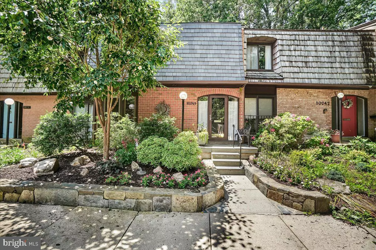 Potomac, MD 20854,10749 DEBORAH DR