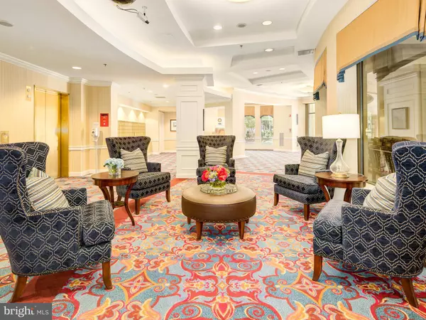 Arlington, VA 22203,900 N TAYLOR ST #1105