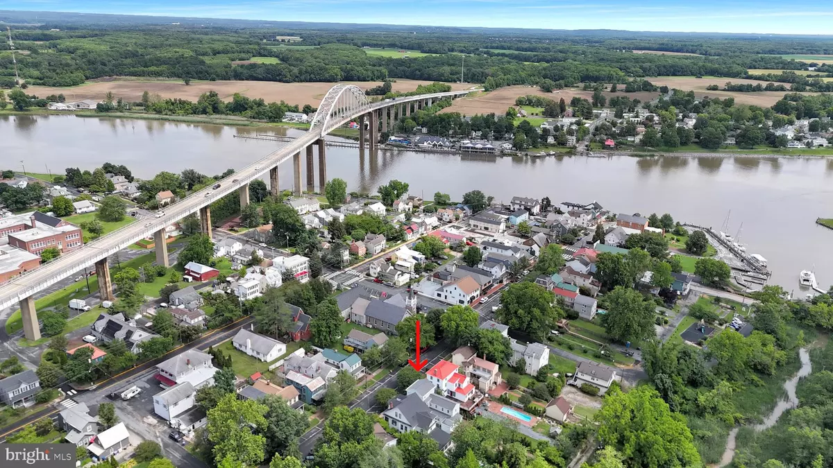 Chesapeake City, MD 21915,314 BOHEMIA AVE