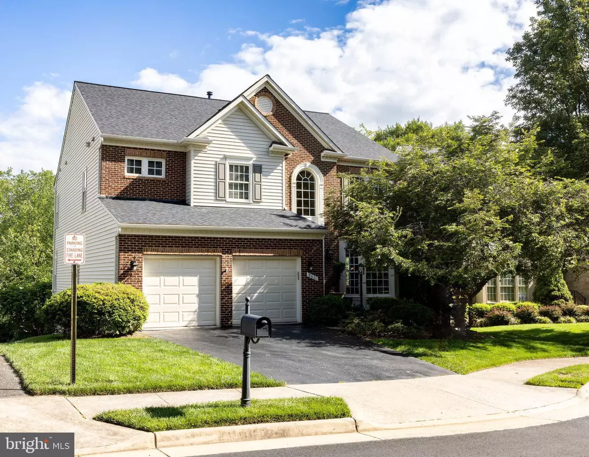 Springfield, VA 22152,8621 JAMES CREEK DR