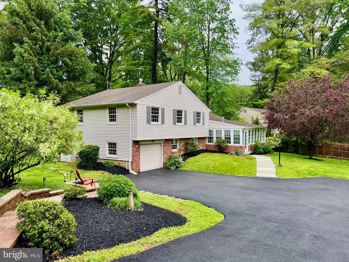Media, PA 19063,1031 WILLOWBROOK LN