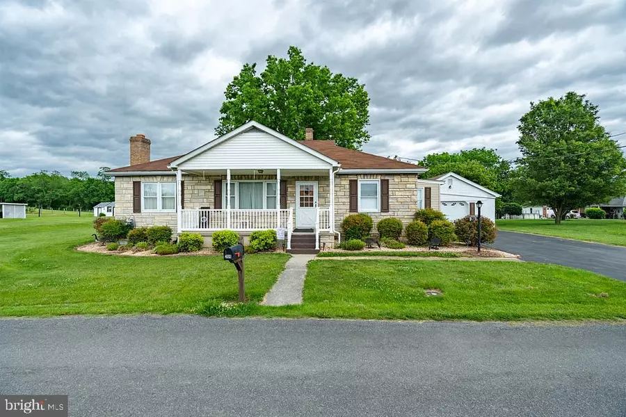 264 HOPEWELL AVE, Mount Jackson, VA 22842