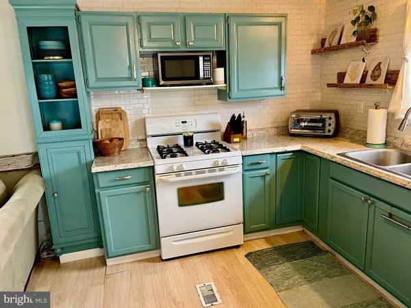 Ocean View, DE 19970,38230 POSSUM RD #14028