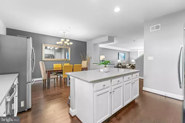 Hanover, MD 21076,7820 LOBLOLLY WAY