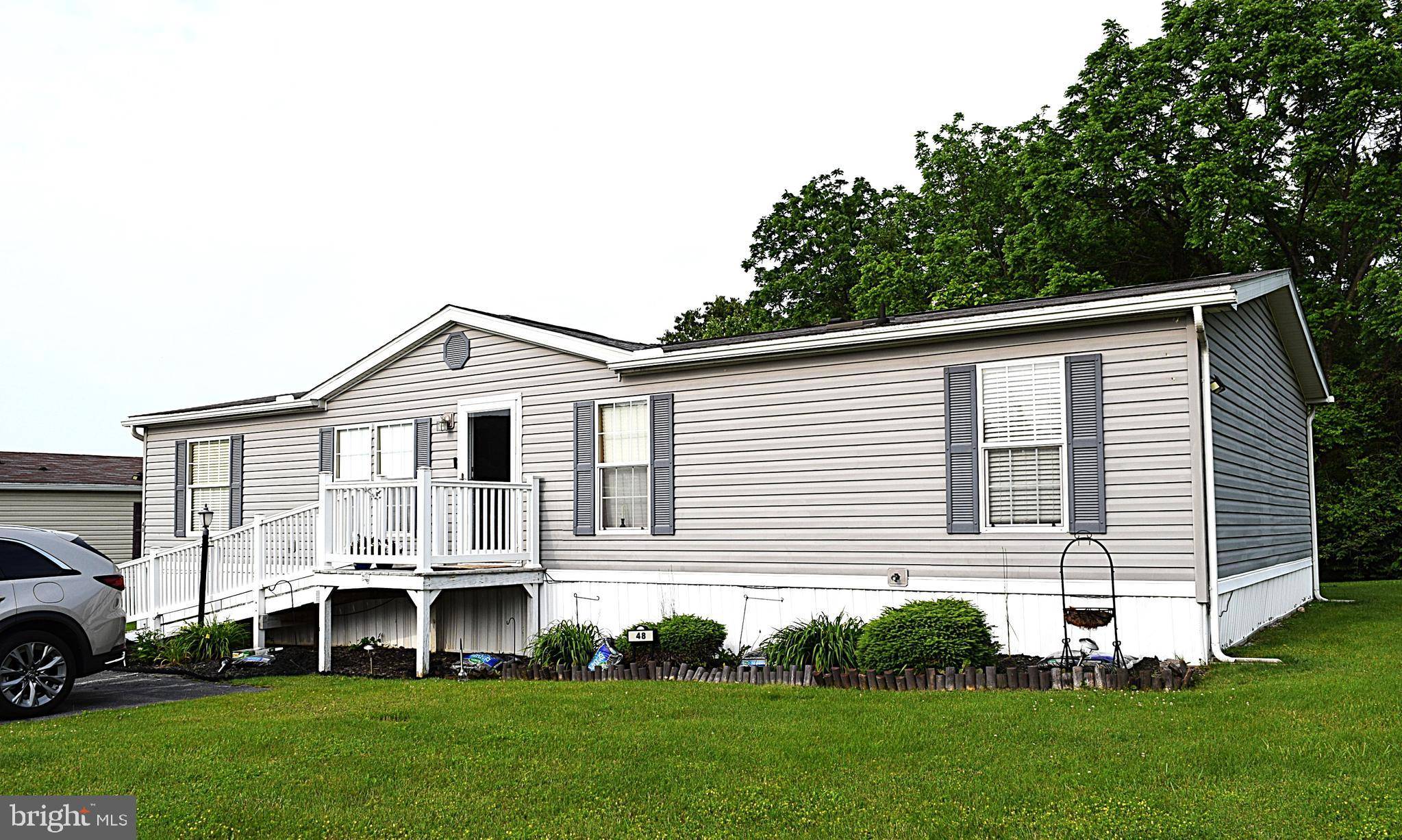 48 EAGLE DR, Hanover, PA 17331