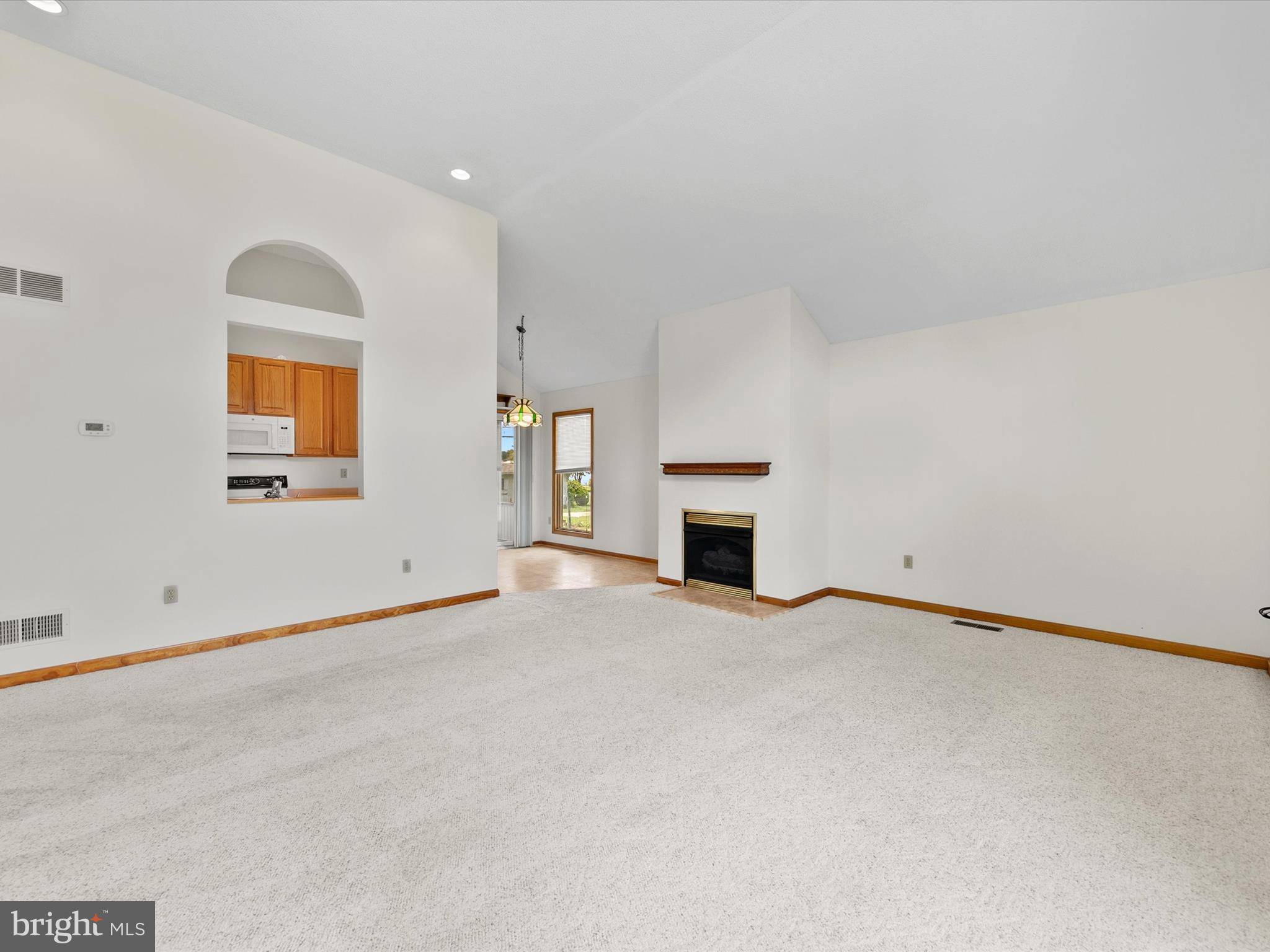 Ocean View, DE 19970,727 HICKMAN DR