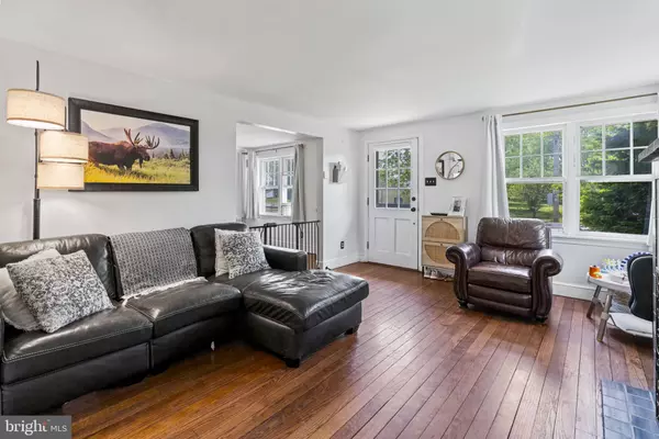 Douglassville, PA 19518,1607 WEAVERTOWN RD