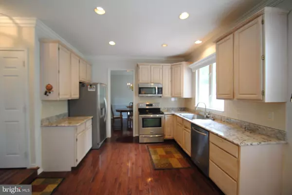 Sterling, VA 20164,46819 GUNFLINT WAY