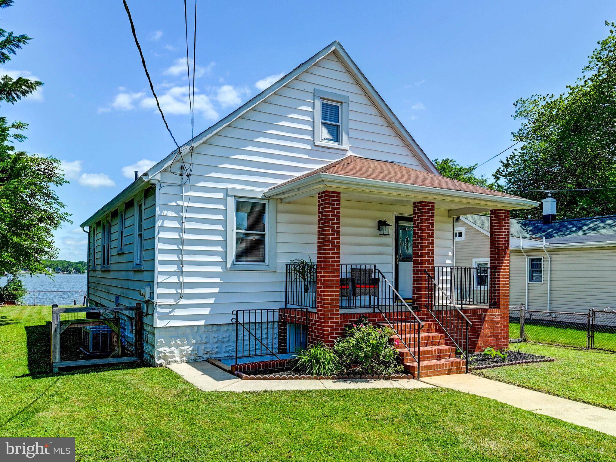 Baltimore, MD 21222,3932 GLENHURST RD