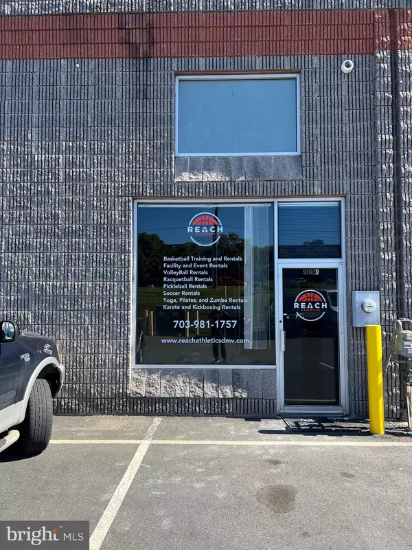 9102 INDUSTRY DR #D, Manassas Park, VA 20111
