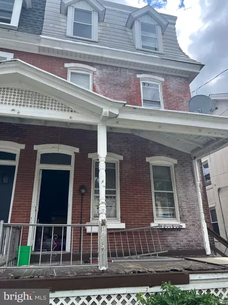 405 SCHOOL ST, North Wales, PA 19454