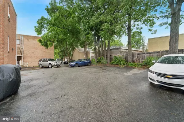 Drexel Hill, PA 19026,3819-3821 GARRETT RD