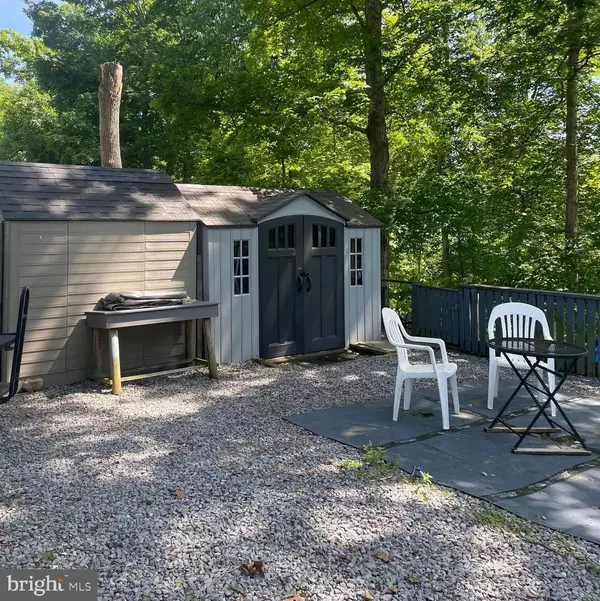 Falling Waters, WV 25419,78-74 BOO BOO BLVD