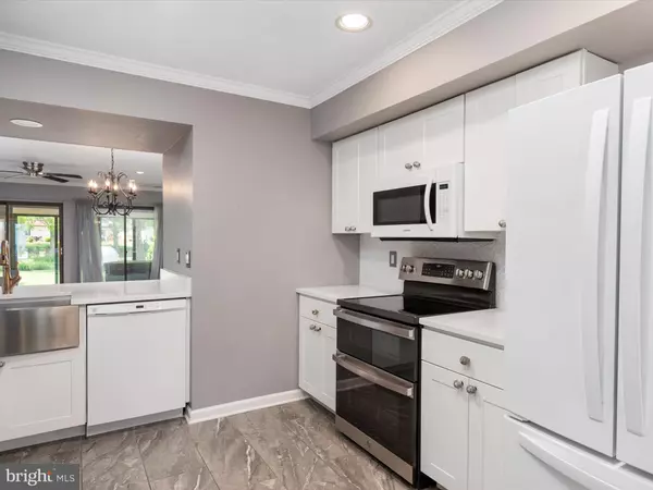 Chester, MD 21619,35-F QUEEN ANNE WAY