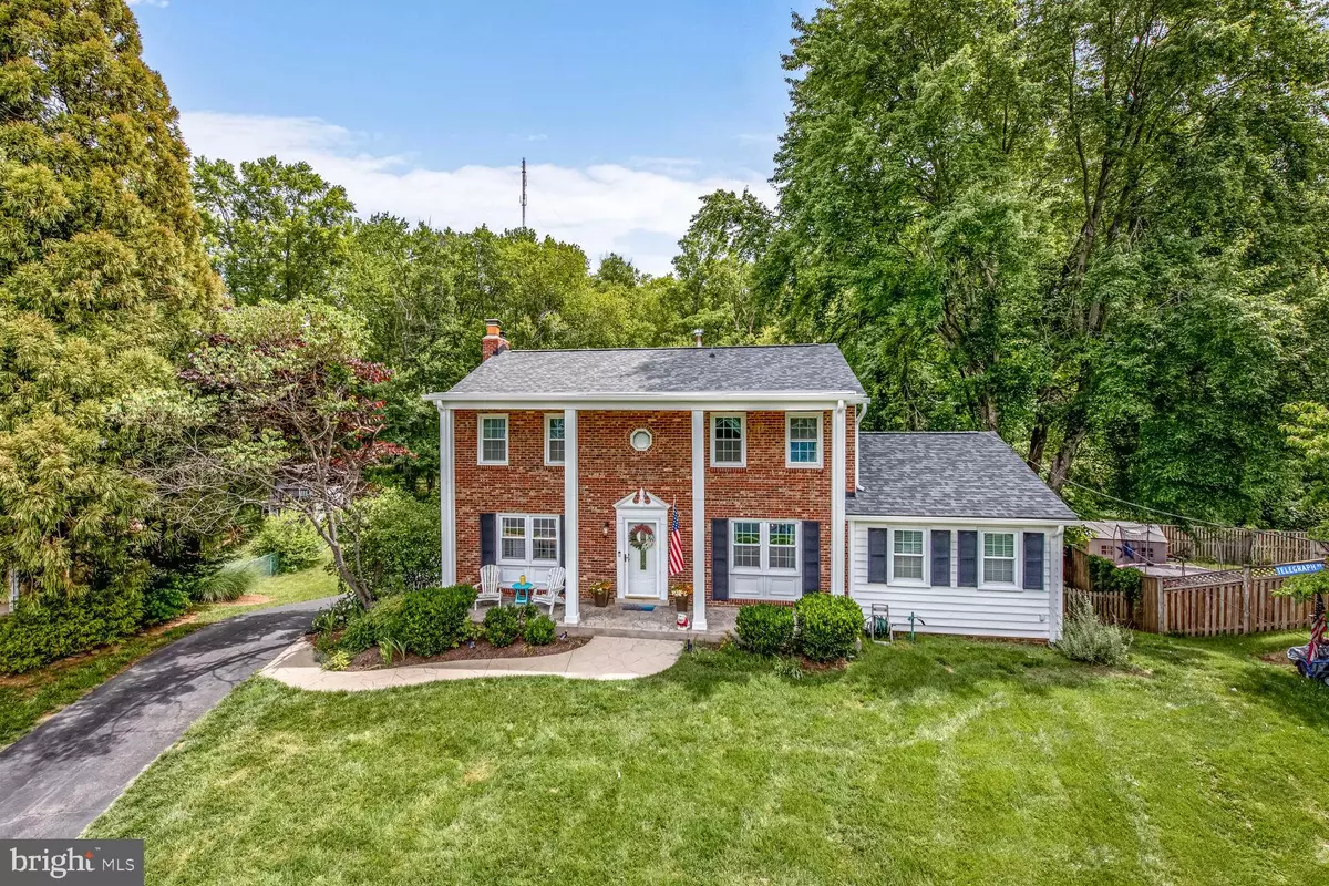 Alexandria, VA 22315,7611 KINGSBURY RD