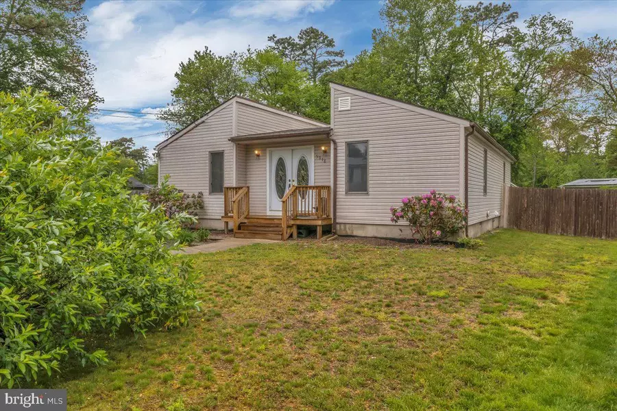 5918 BERRY DR, Mays Landing, NJ 08330