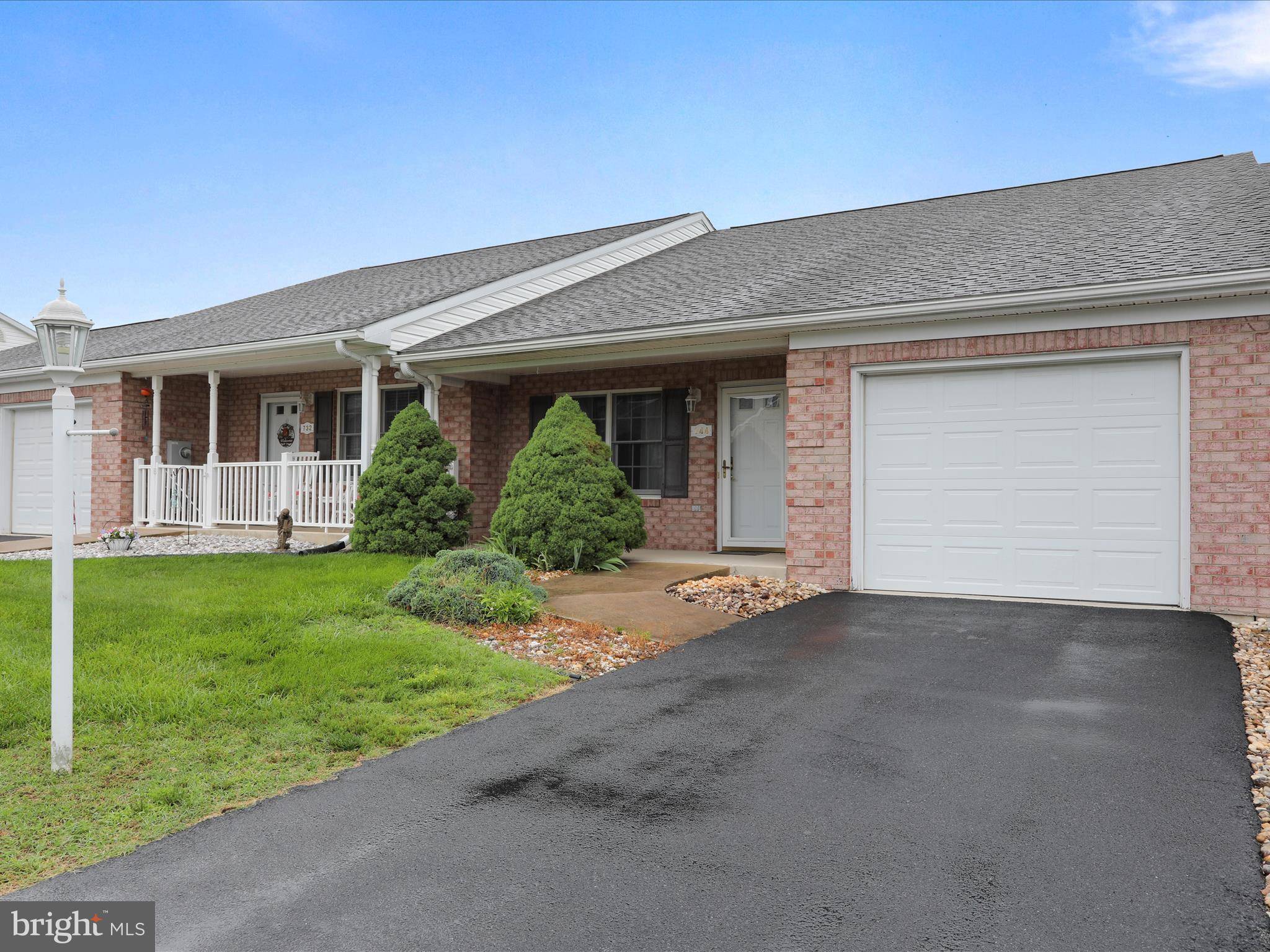 Hagerstown, MD 21740,744 LARGO DR