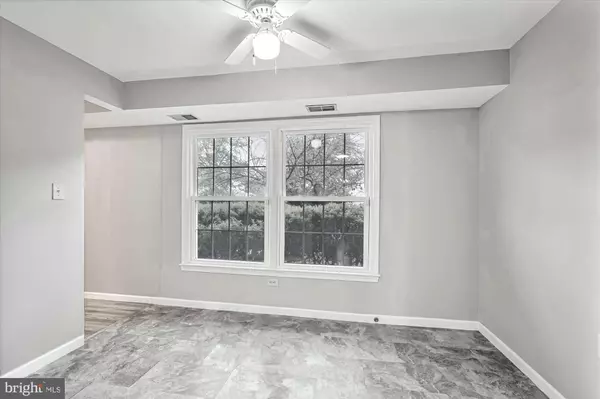 Gaithersburg, MD 20879,9118 BOBWHITE CIR