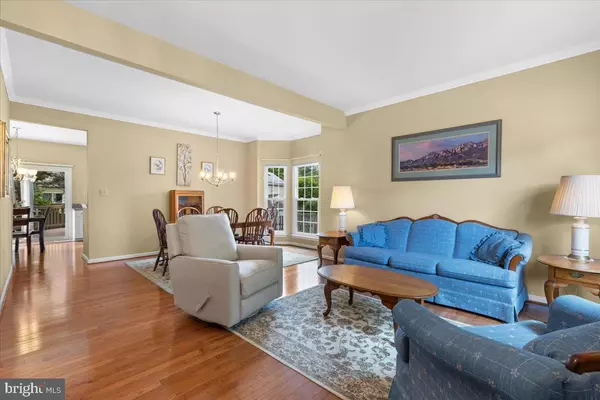 Manassas Park, VA 20111,9352 S WHITT DR