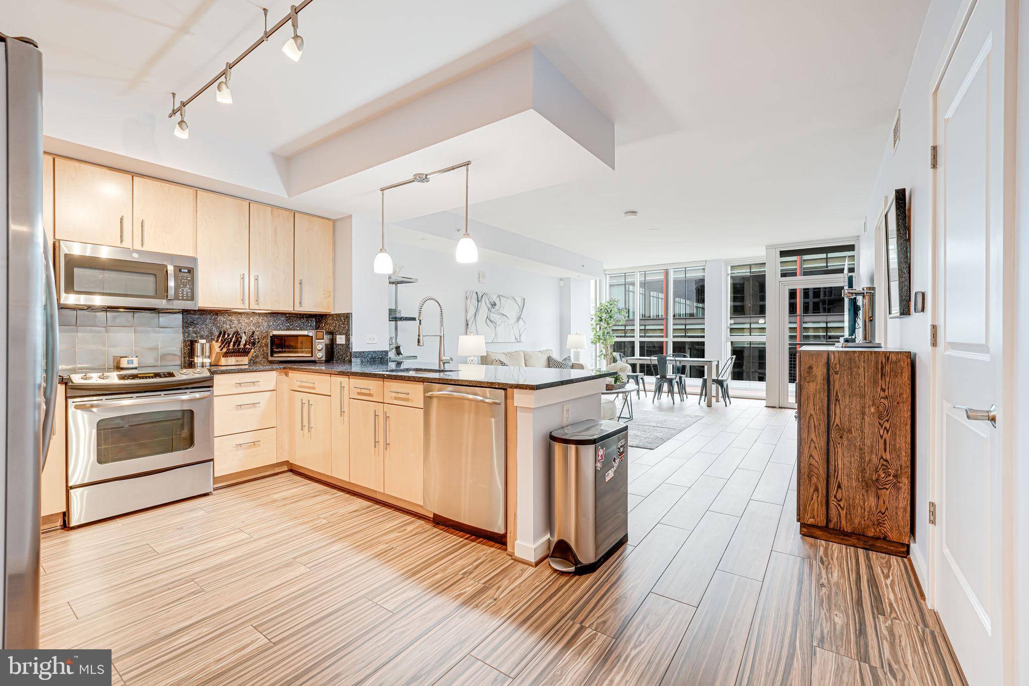 Washington, DC 20003,1025 1ST ST SE #1212