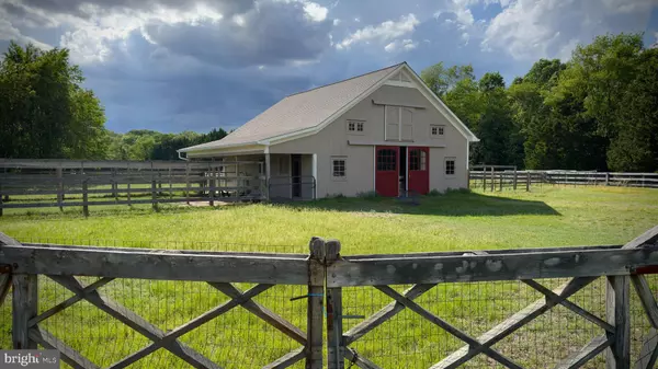 Chestertown, MD 21620,300 HICKORY LN