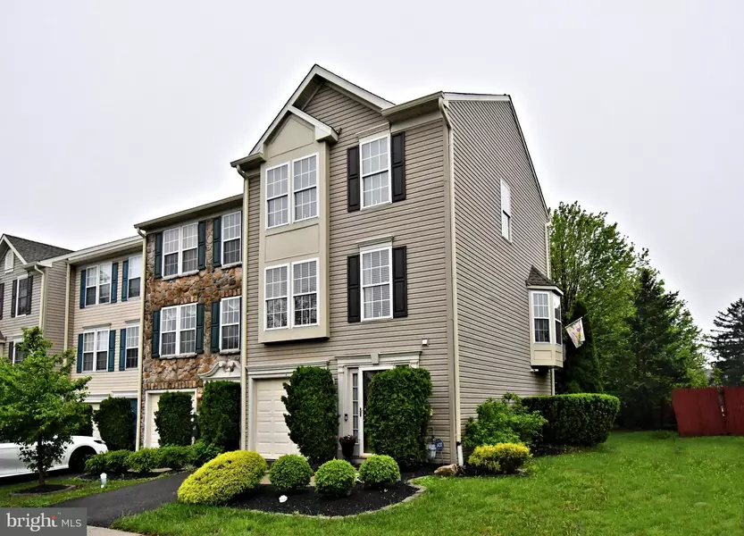 200 GEORGES CT, North Wales, PA 19454