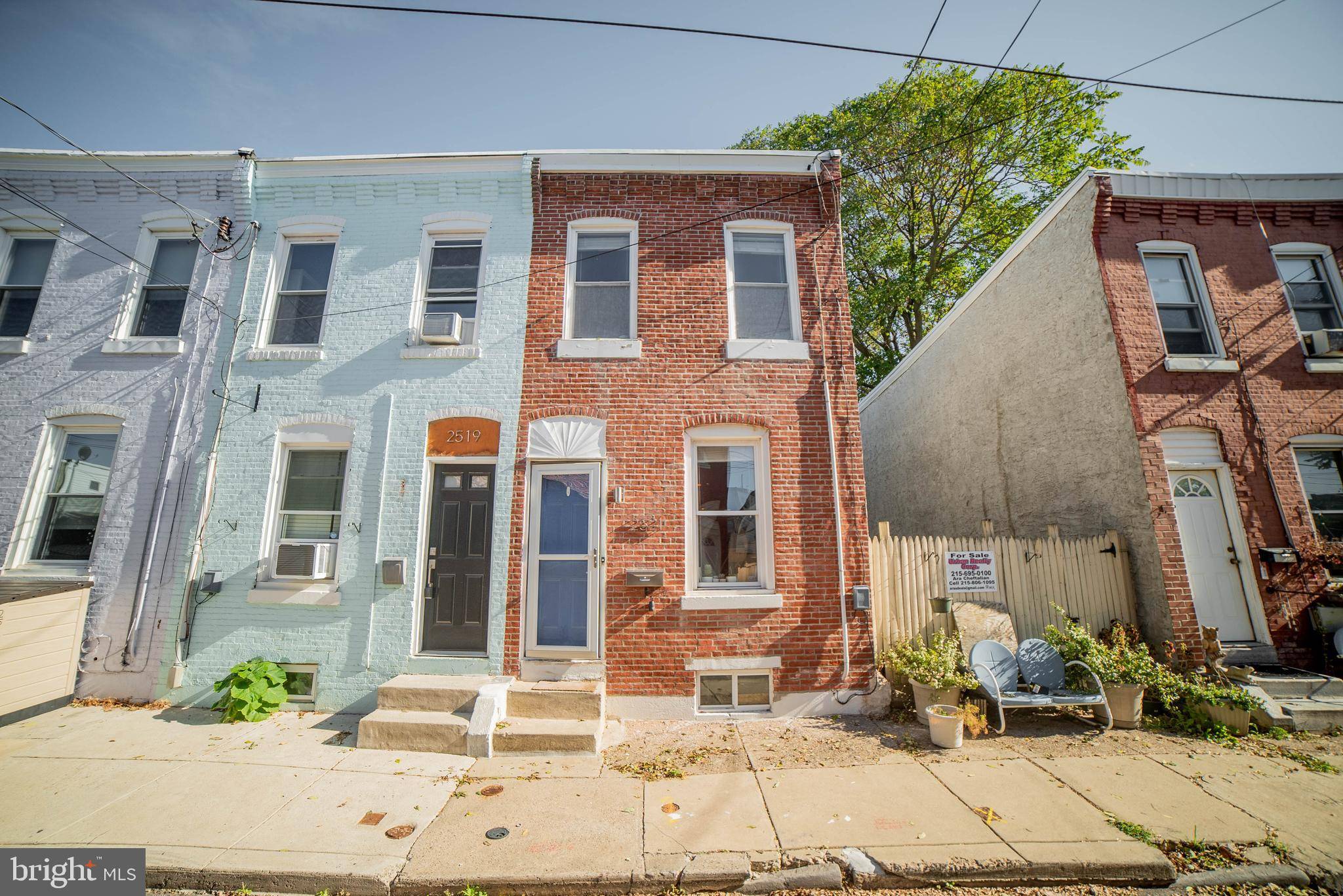 2521 E GORDON ST, Philadelphia, PA 19125