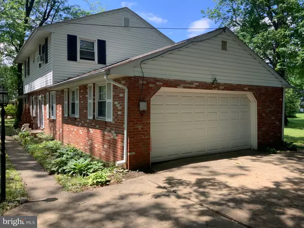 Cherry Hill, NJ 08002,24 MAPLE AVE
