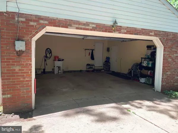 Cherry Hill, NJ 08002,24 MAPLE AVE