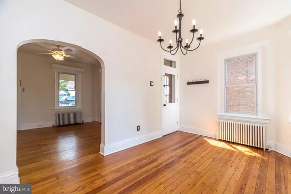 Perkasie, PA 18944,616 W WALNUT ST