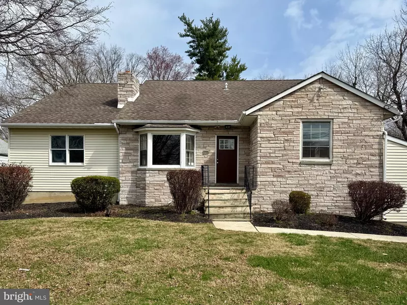 1650 ROUTE 33, Hamilton, NJ 08690