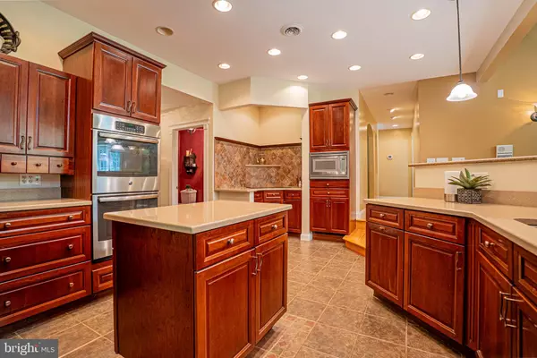 Frostburg, MD 21532,402 CRESTVIEW DR