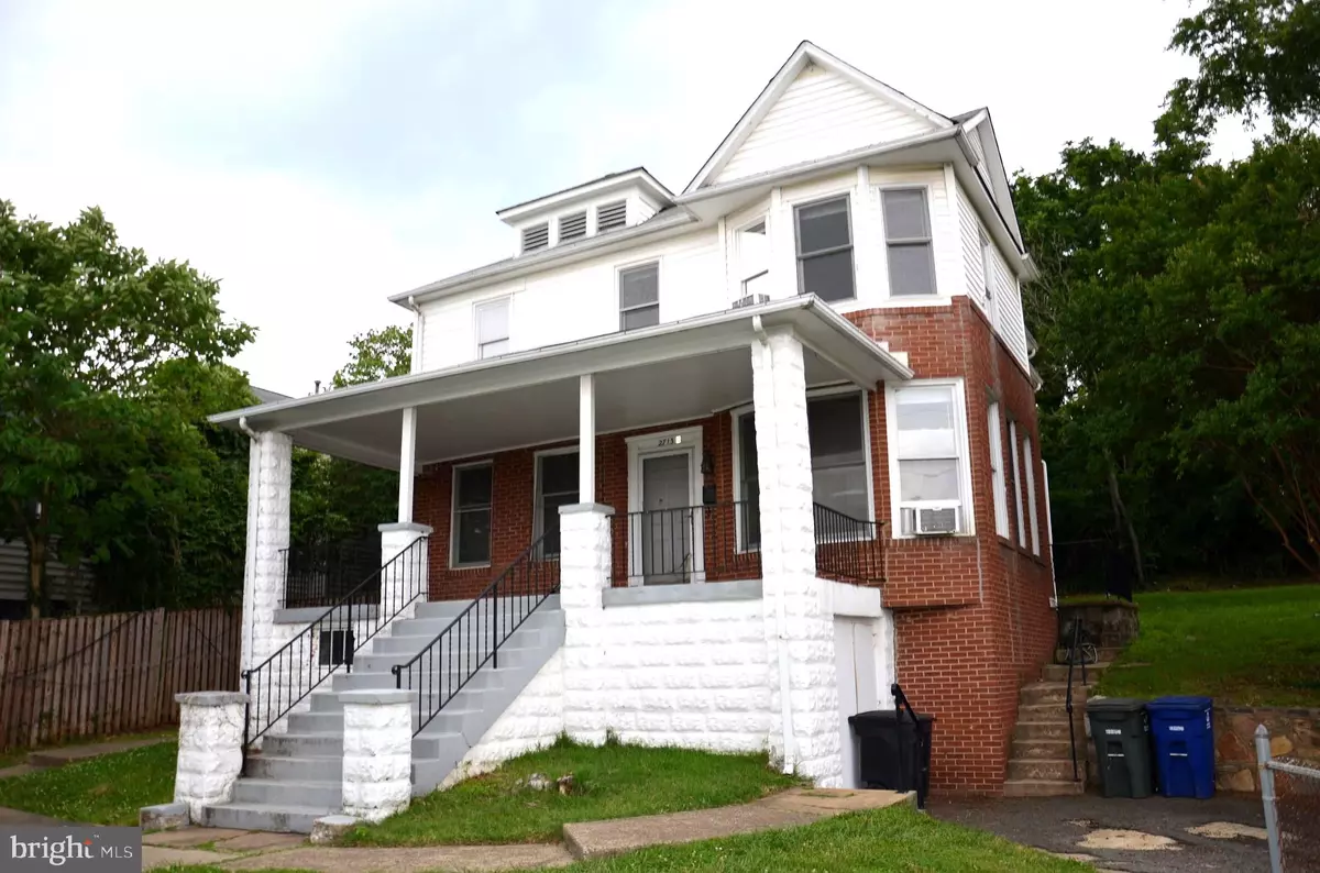 Arlington, VA 22206,2713 24TH RD S #A & B