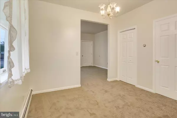 Mechanicsburg, PA 17055,512-514 E MAIN ST