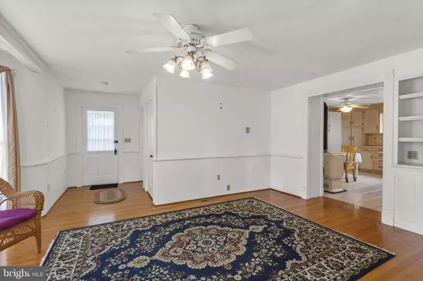 Broadway, VA 22815,121 S CENTRAL ST