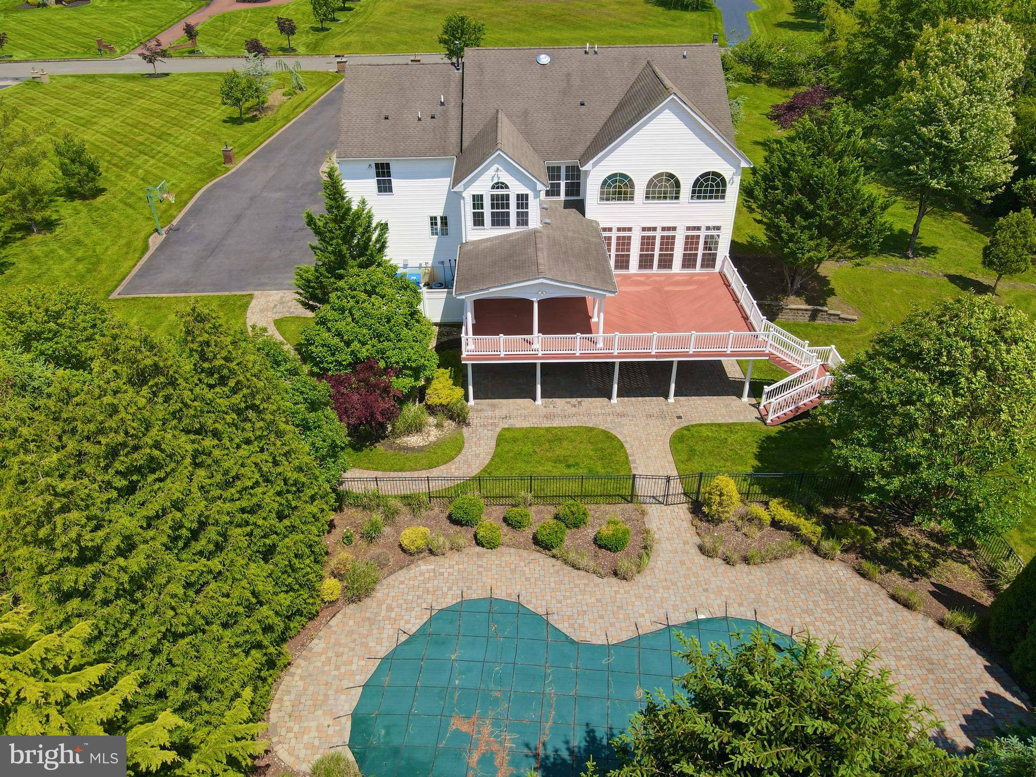 Hainesport, NJ 08036,6 APPLEWOOD CT