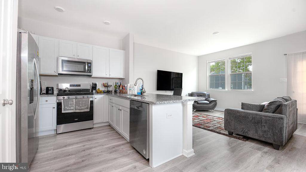 Absecon, NJ 08201,1214 PETERSON WAY