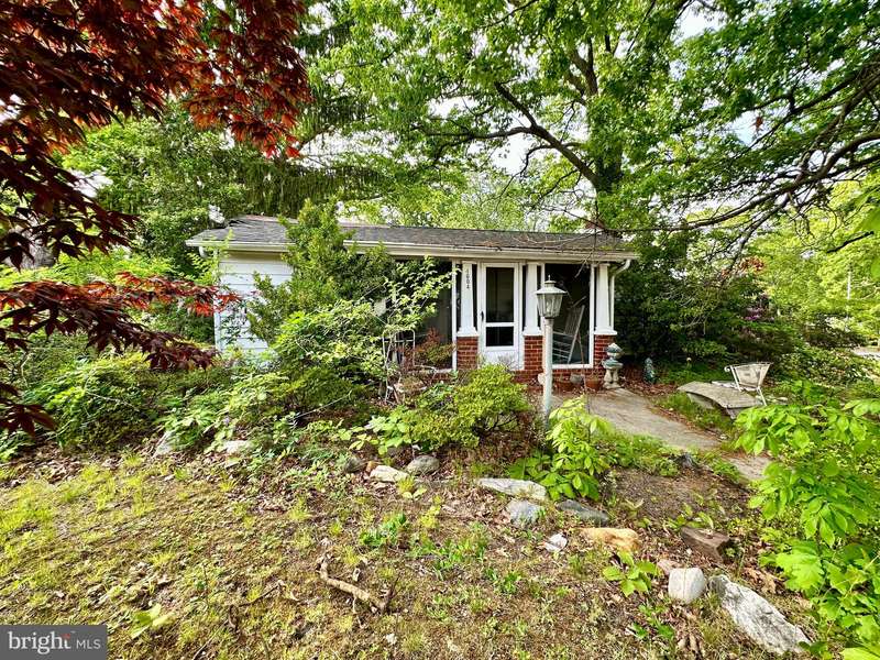 1604 ERIAL RD, Pine Hill, NJ 08021