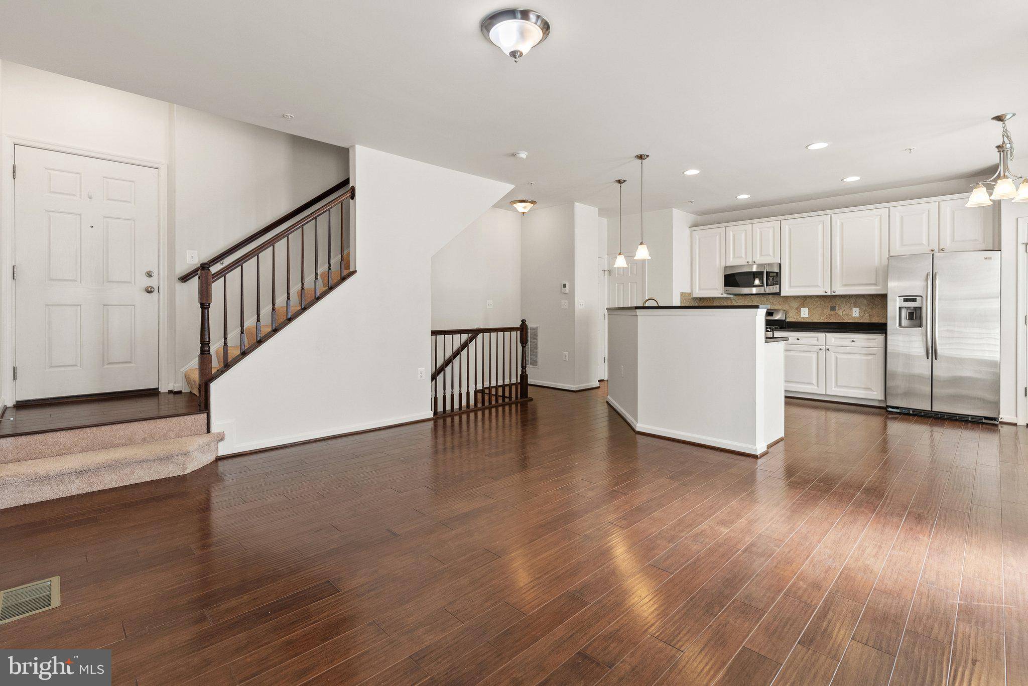 Aldie, VA 20105,42189 SHORECREST TER