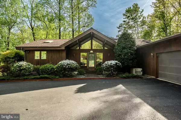 Media, PA 19063,12 BONNIE LN