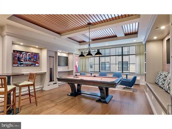 Philadelphia, PA 19104,3131 WALNUT ST #1B-427