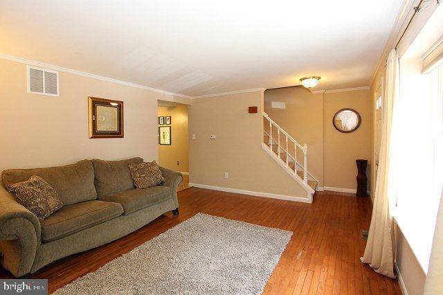 Falls Church, VA 22042,2800 PRINCE ALBERT CT
