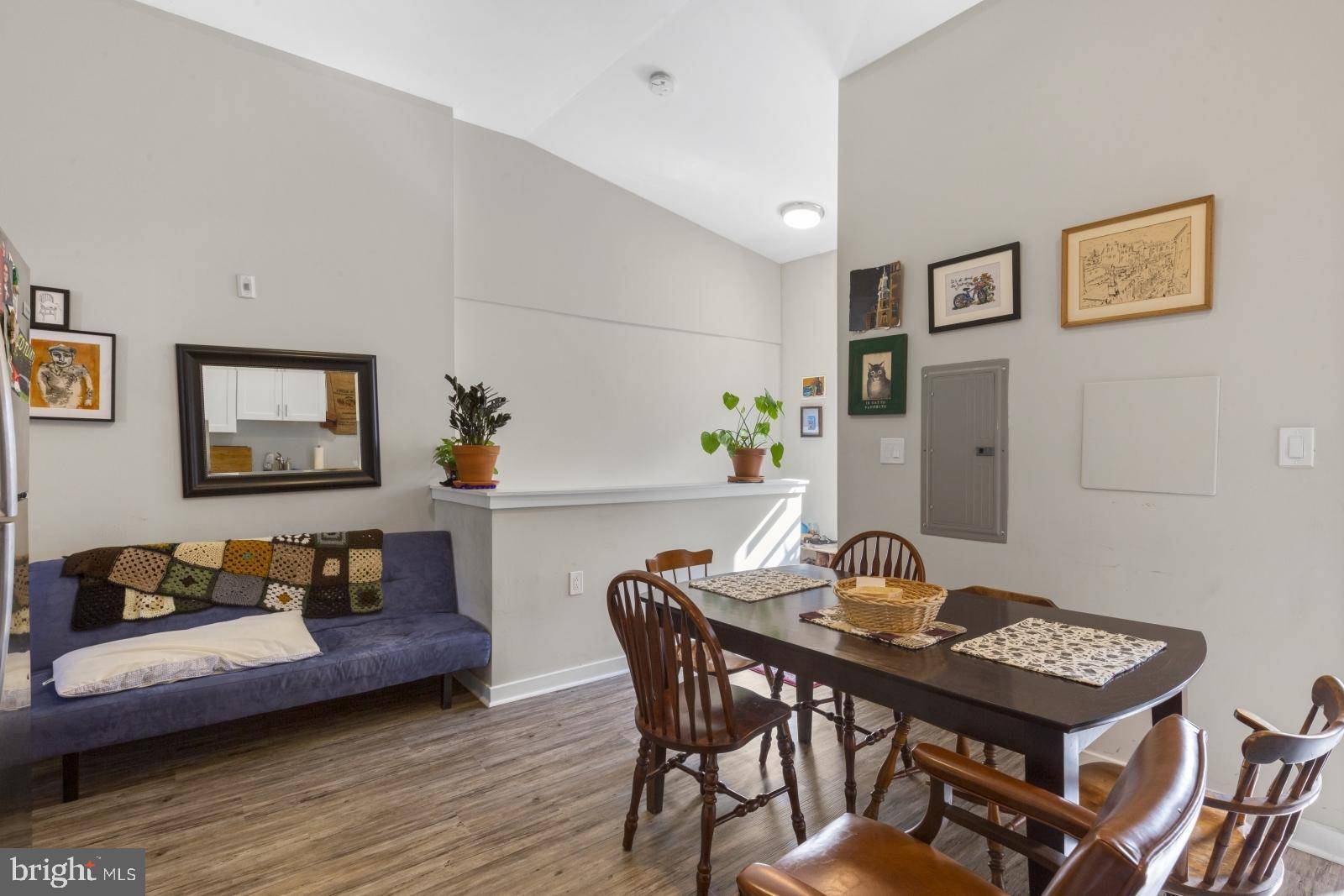 Philadelphia, PA 19125,162 RICHMOND ST #3