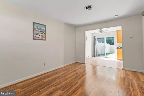 Taneytown, MD 21787,121 CARNIVAL DR