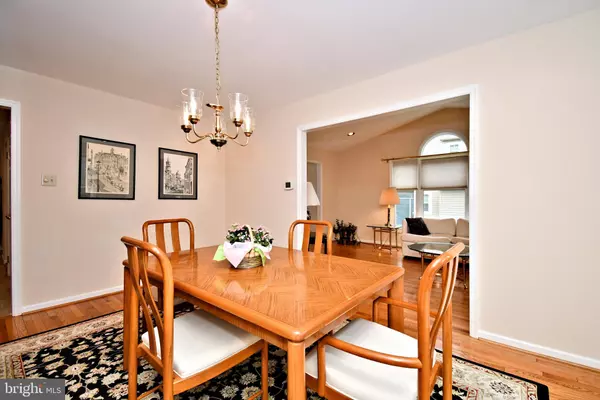 Lansdale, PA 19446,211 PINECREST LN