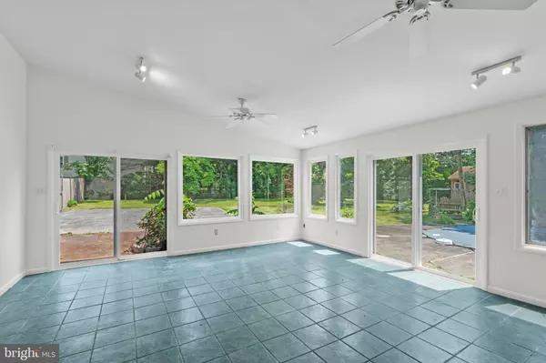 Laurel, MD 20723,10699 HARDING RD
