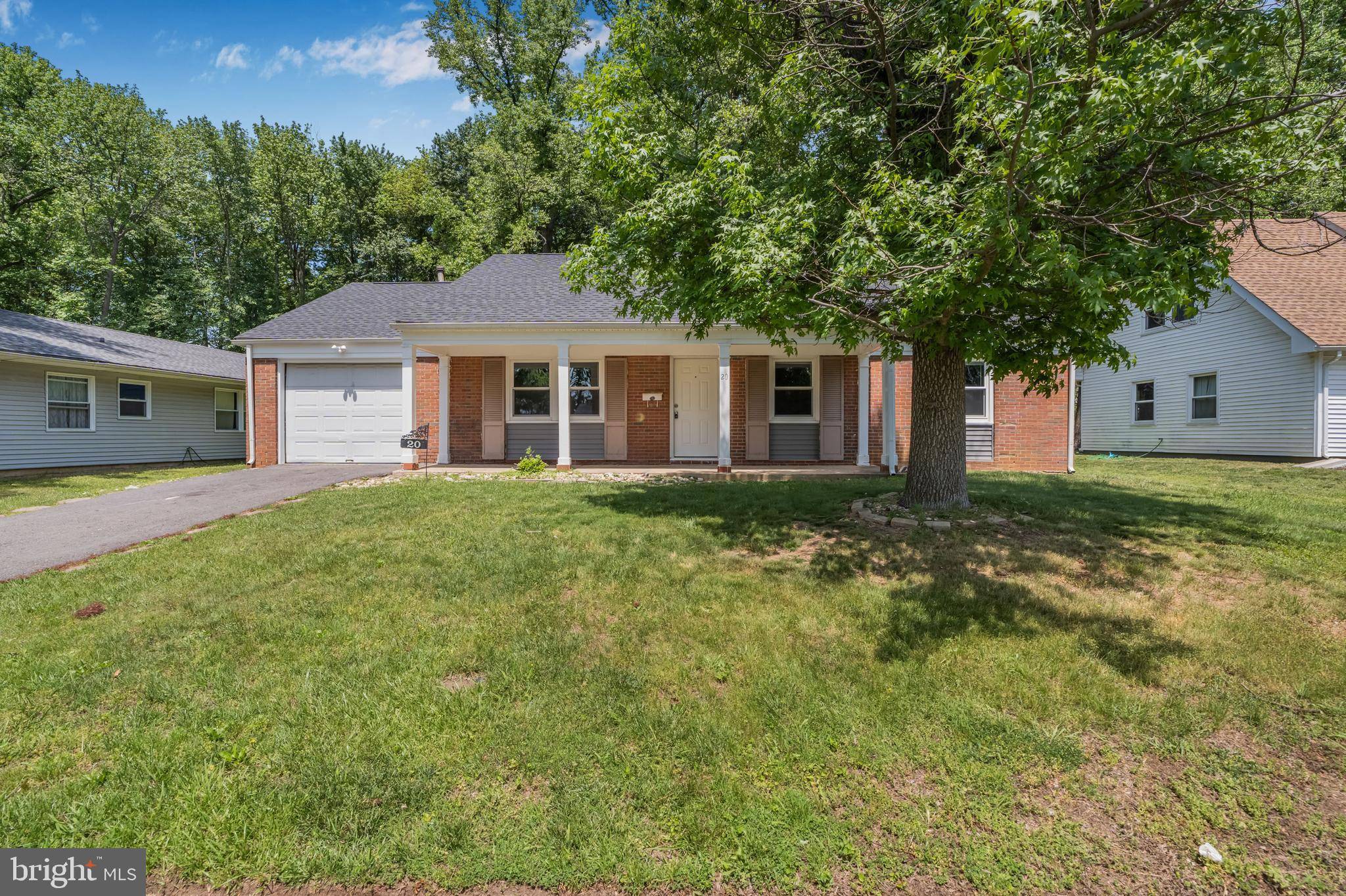 Willingboro, NJ 08046,20 EXECUTIVE LN