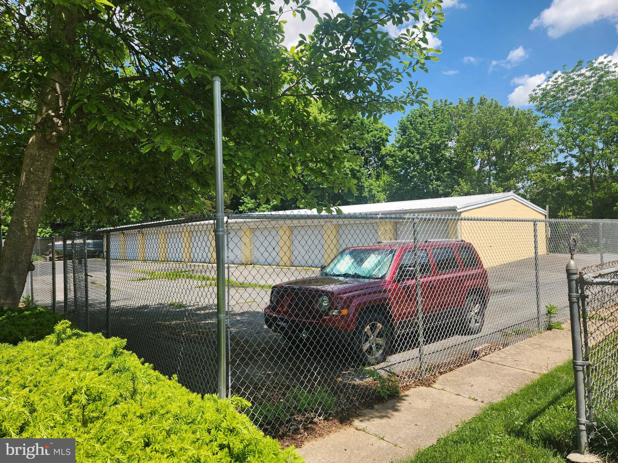 Lancaster, PA 17603,841 HIGHLAND AVE