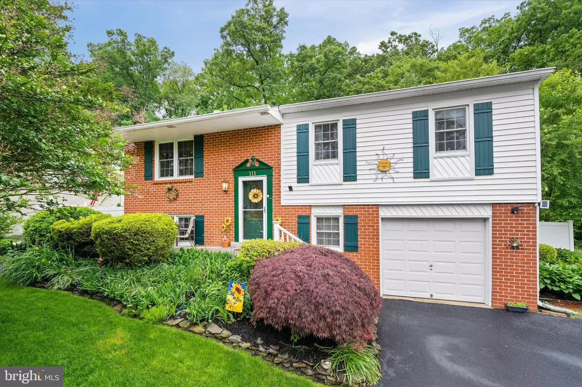 Newark, DE 19702,111 WOODSHADE DR